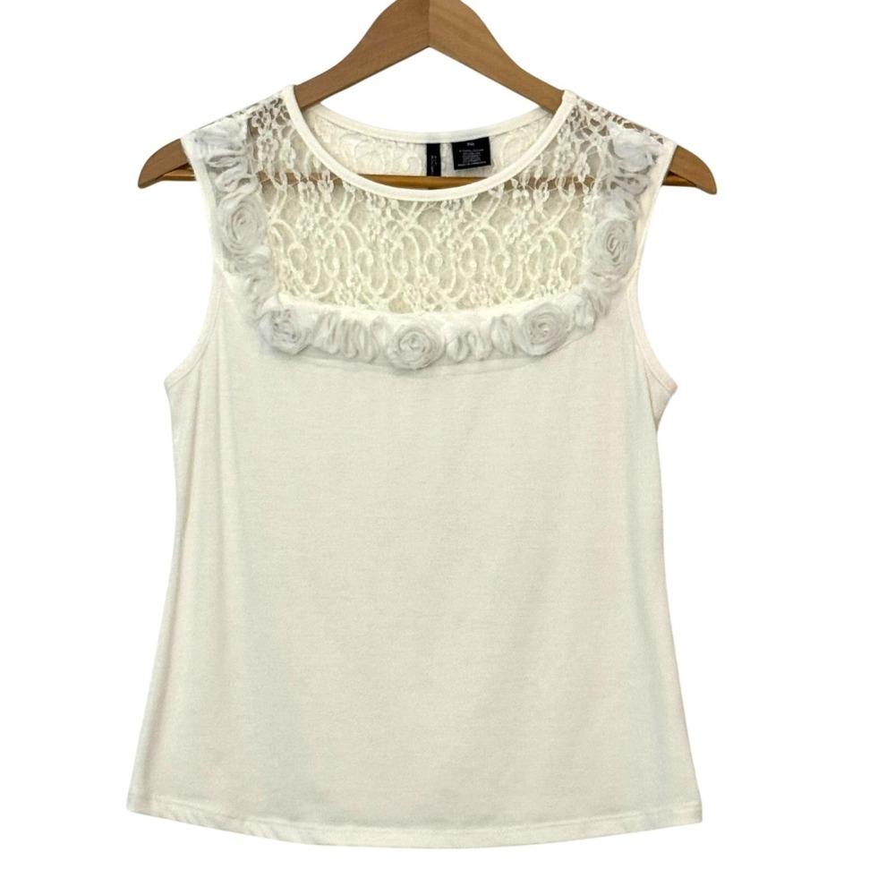Sleeveless Lace and‎ Rosette Top Cream Romantic Feminine Soft Girl Coquette